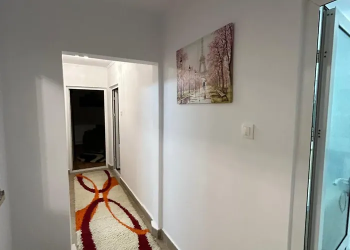 Daire Mall Köstence